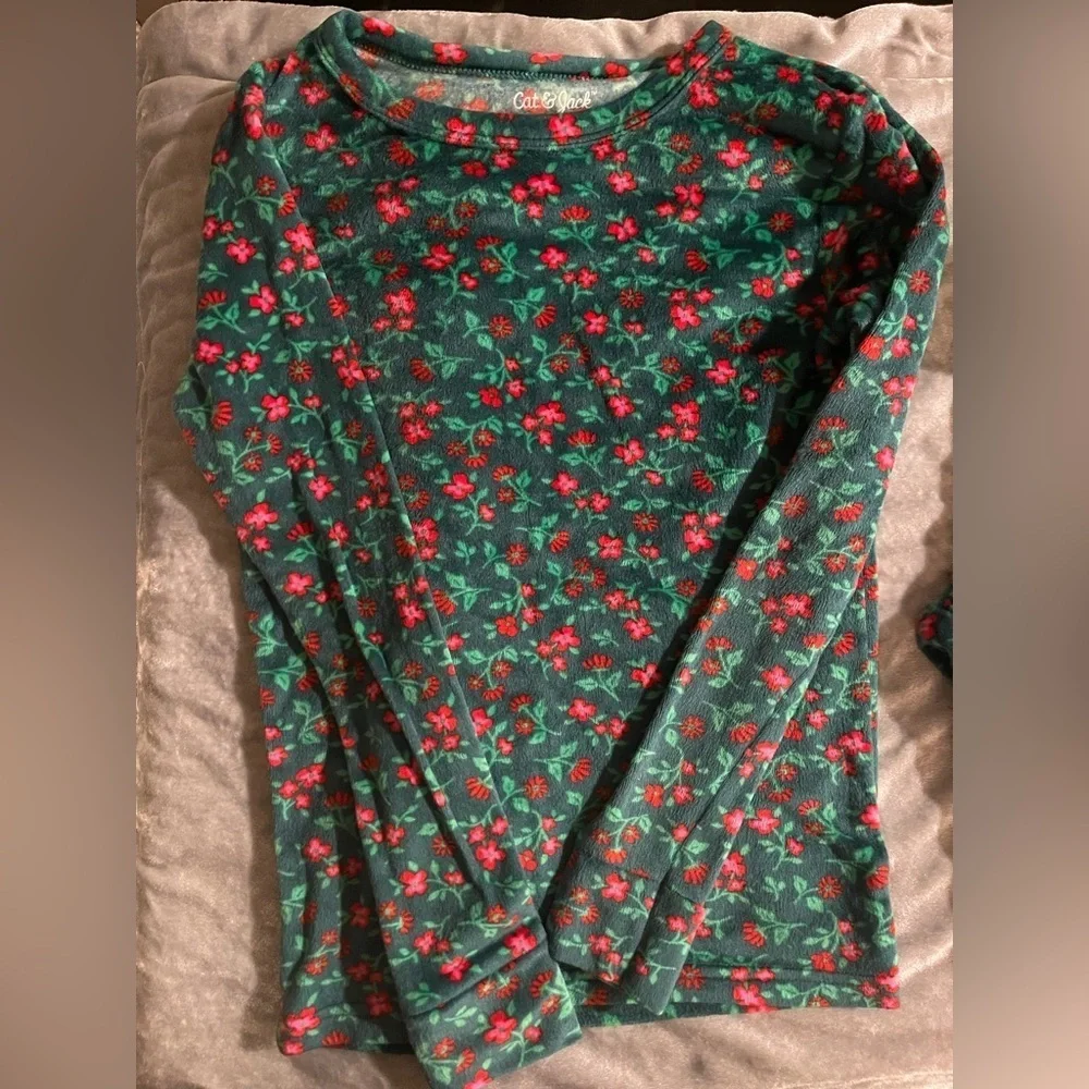 Cat & Jack Green and Red Floral Top